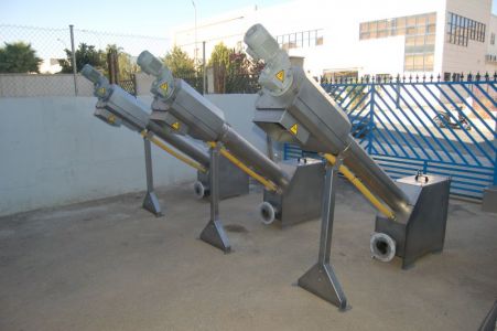 TAMIZ TRANSPORTADOR COMPACTADOR SINFÍN CON CAJÓN